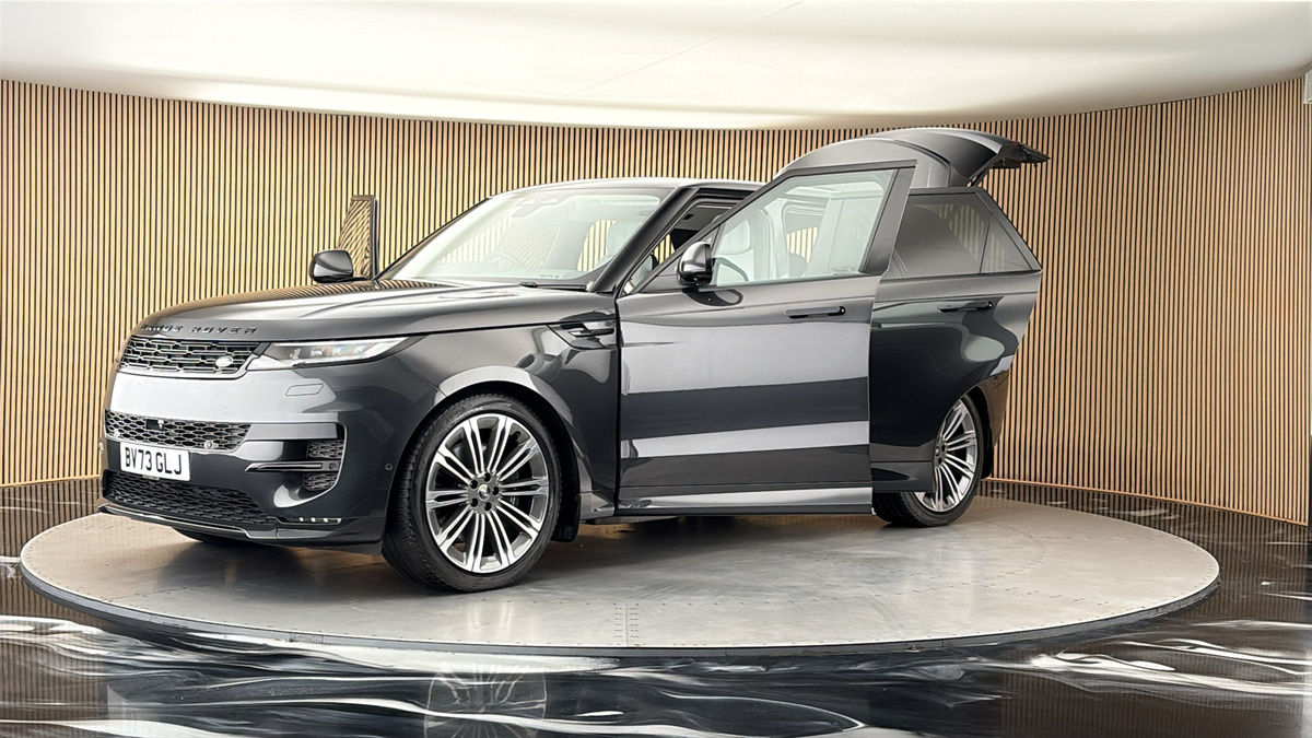 Land Rover Range Rover Sport Image 22