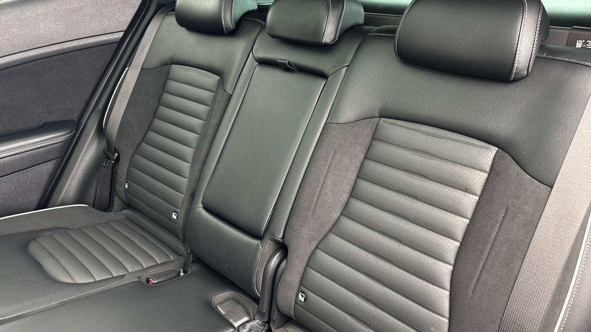 Kia Sportage Image 8