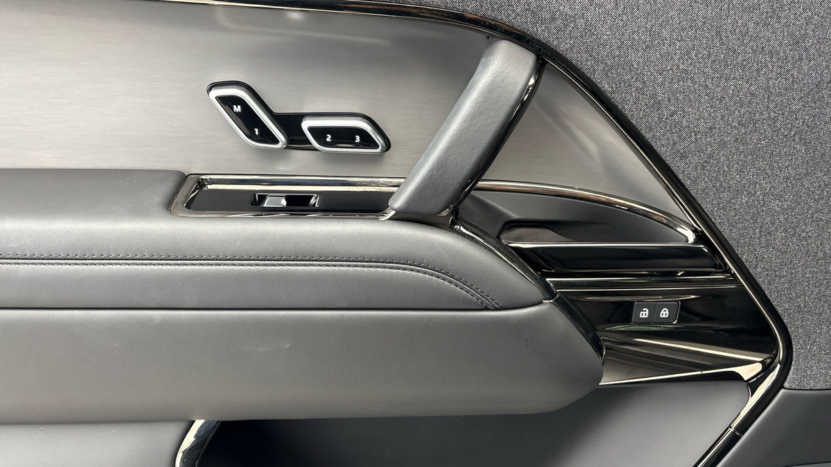 Land Rover Range Rover Sport Image 19