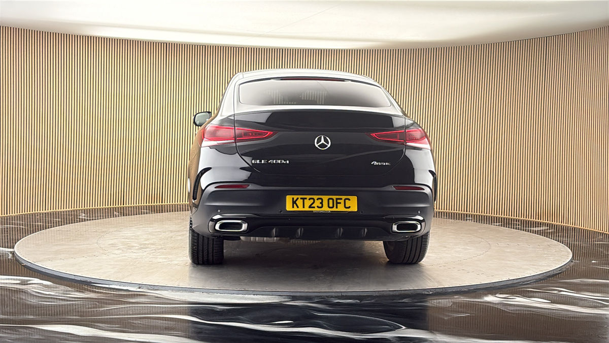 More views of Mercedes-Benz GLE