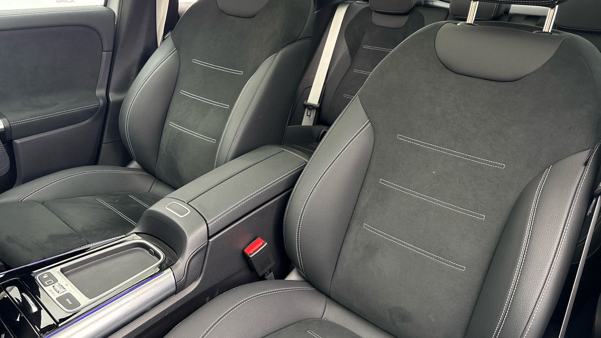 Mercedes-Benz GLA Image 7