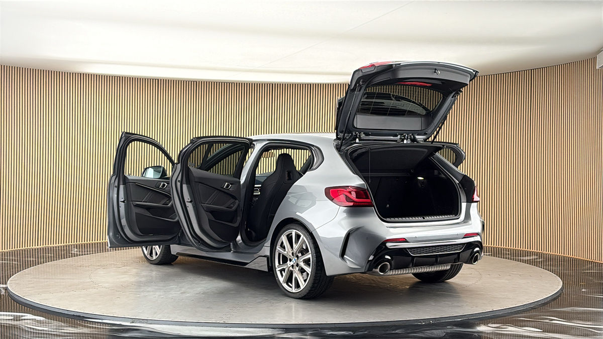 BMW 1 Series Image 23