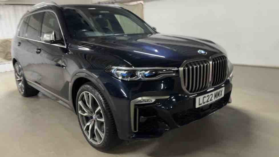 More views of BMW X7