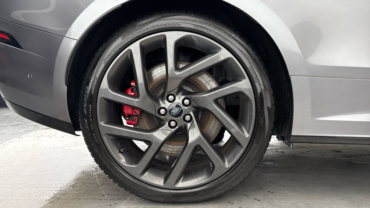 Land Rover Range Rover Velar Image 10