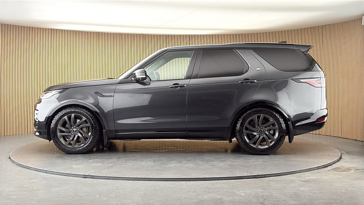 Land Rover Discovery Image 15