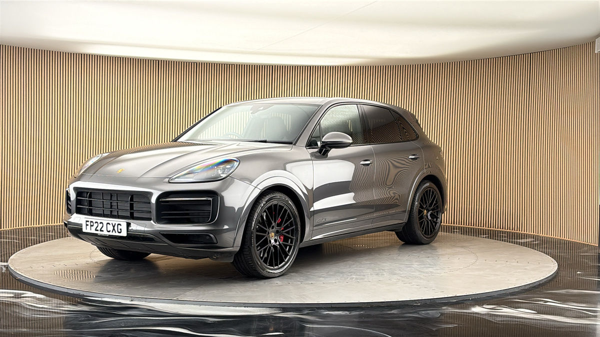 More views of Porsche Cayenne