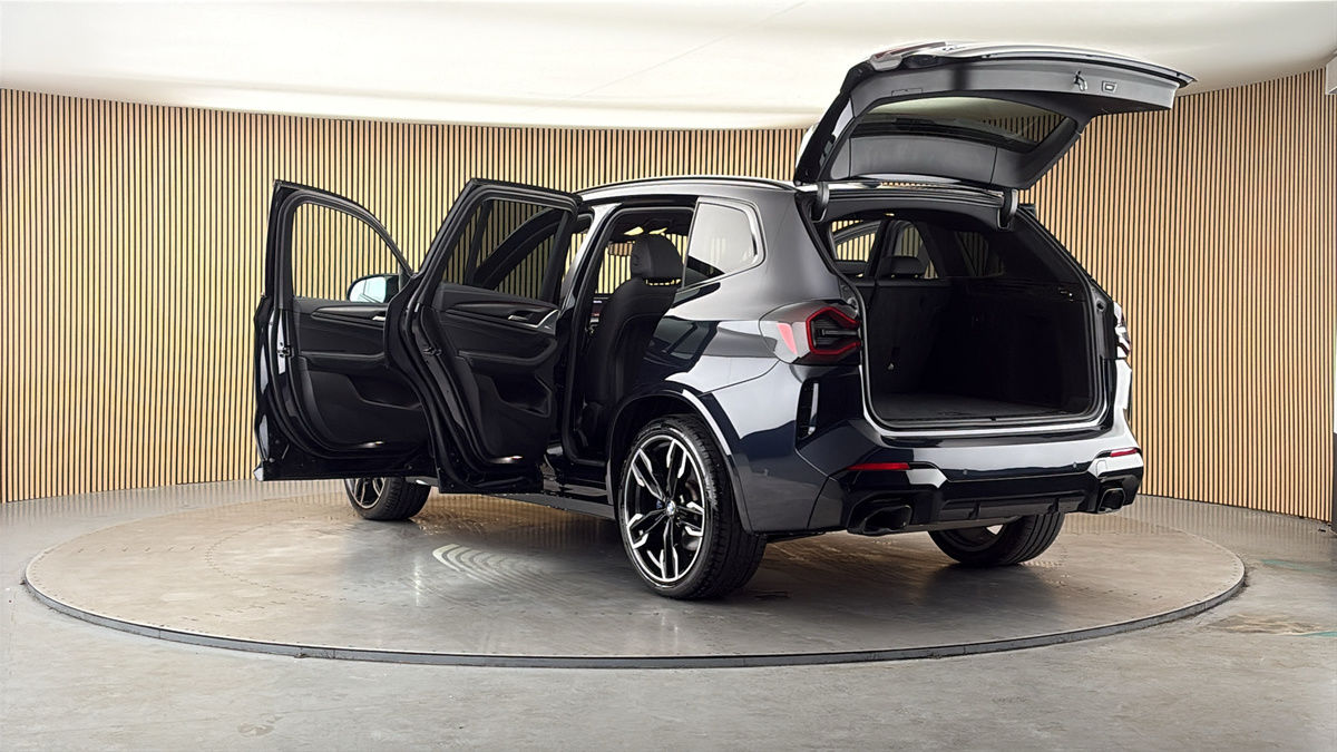 More views of BMW X3