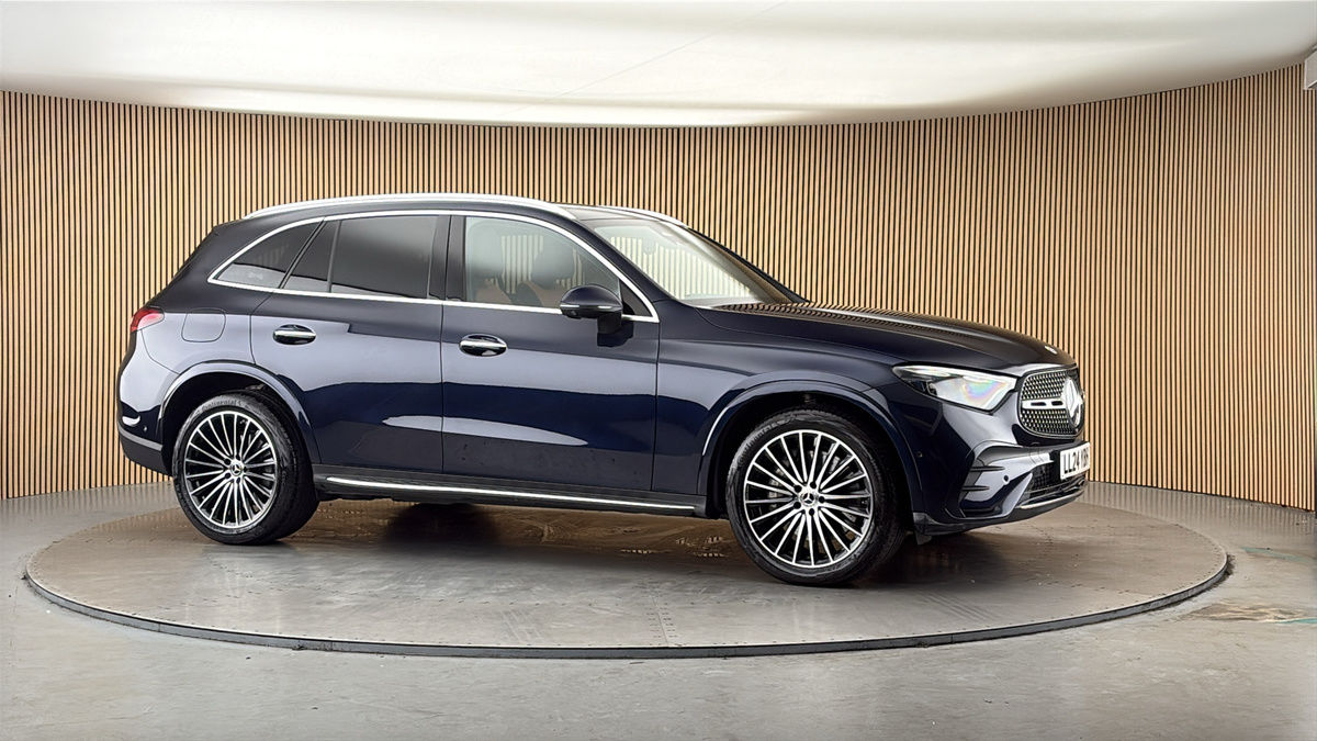 More views of Mercedes-Benz GLC