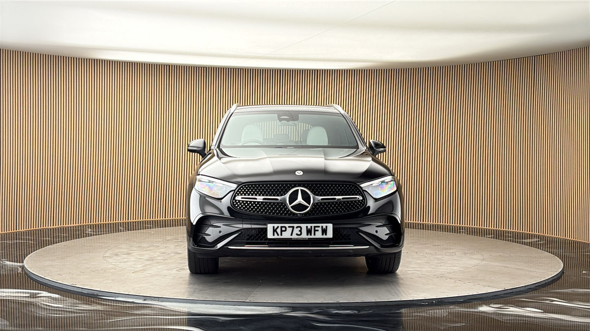 More views of Mercedes-Benz GLC