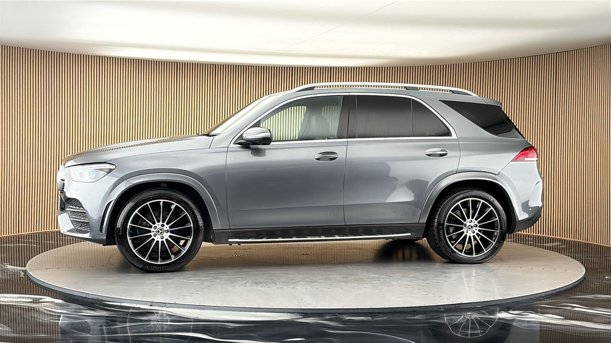 More views of Mercedes-Benz GLE