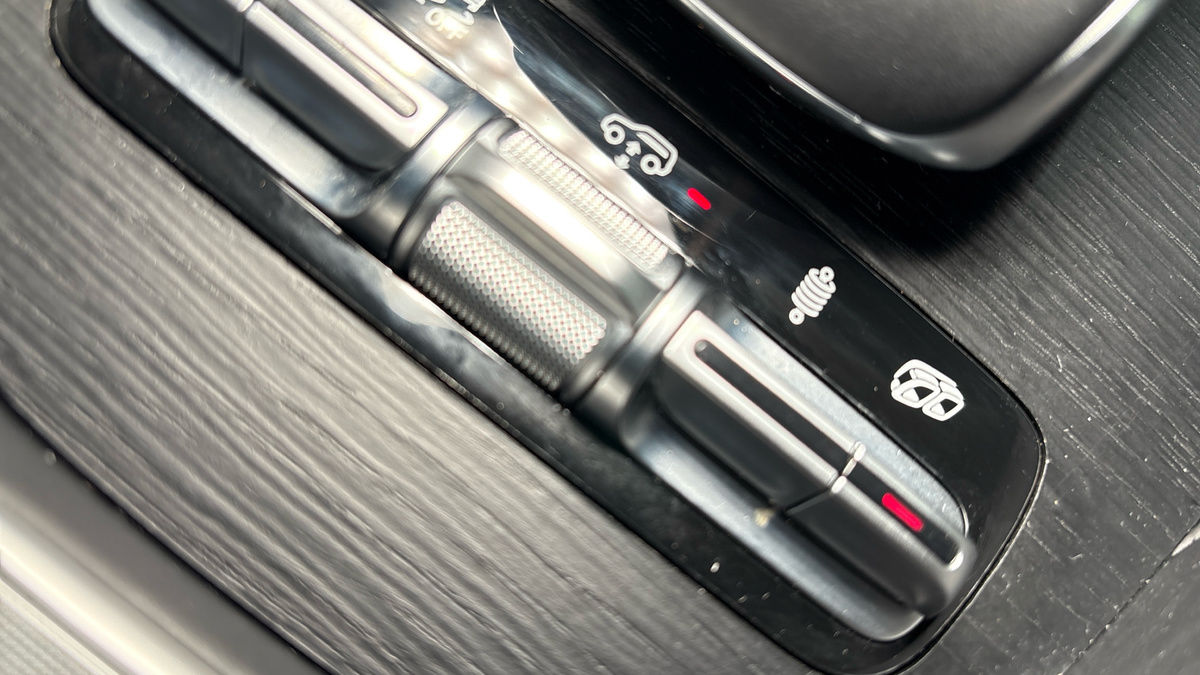 Mercedes-Benz GLE Image 23