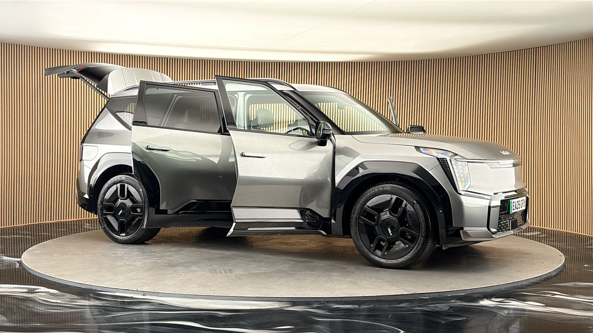 More views of Kia EV9