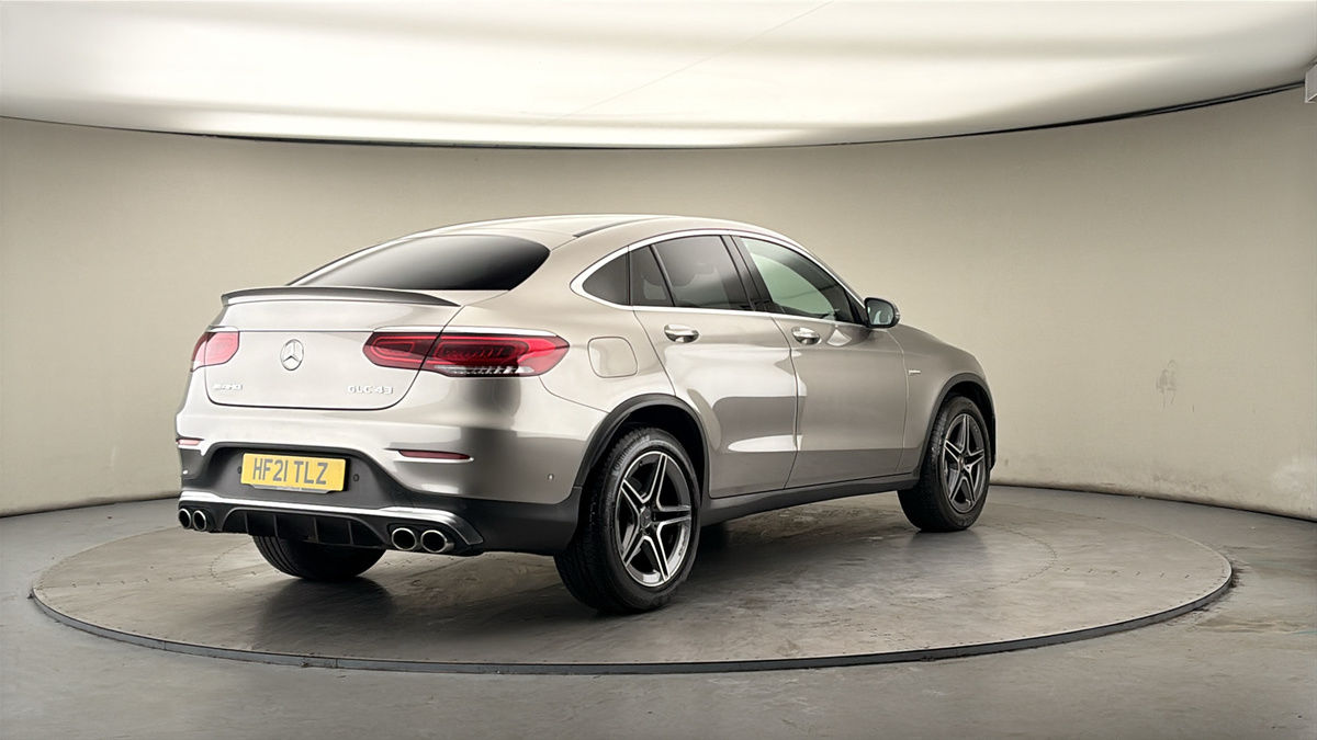 More views of Mercedes-Benz GLC