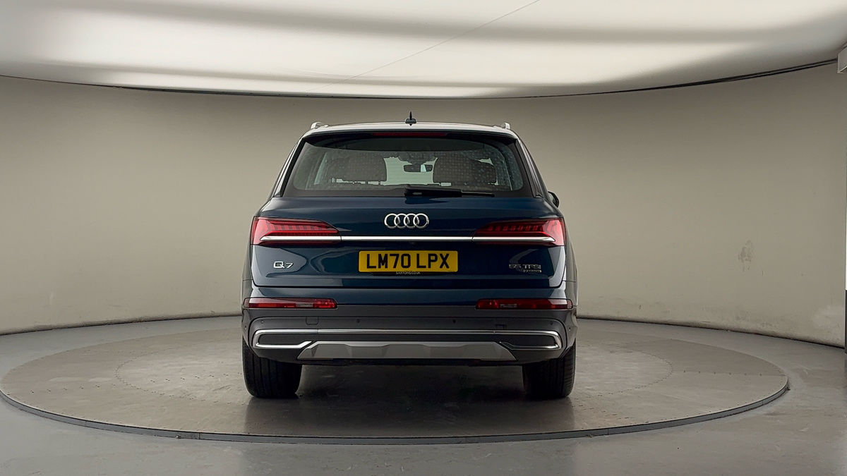 Audi Q7 Image 4