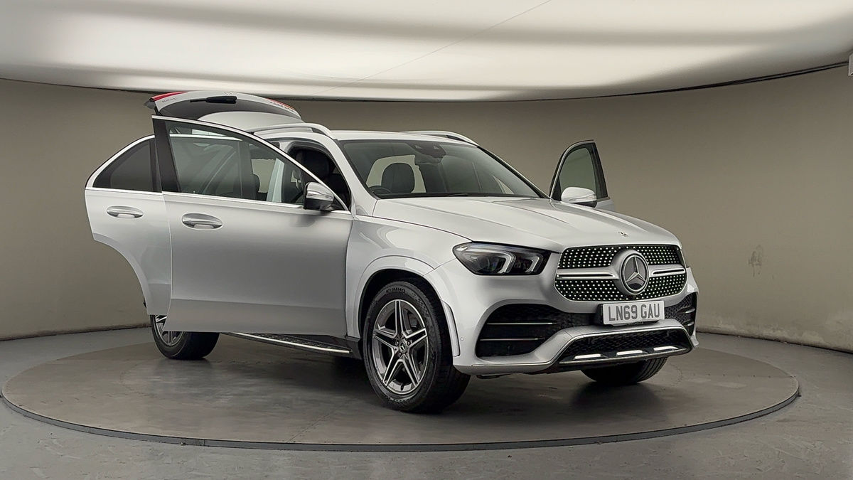 More views of Mercedes-Benz GLE