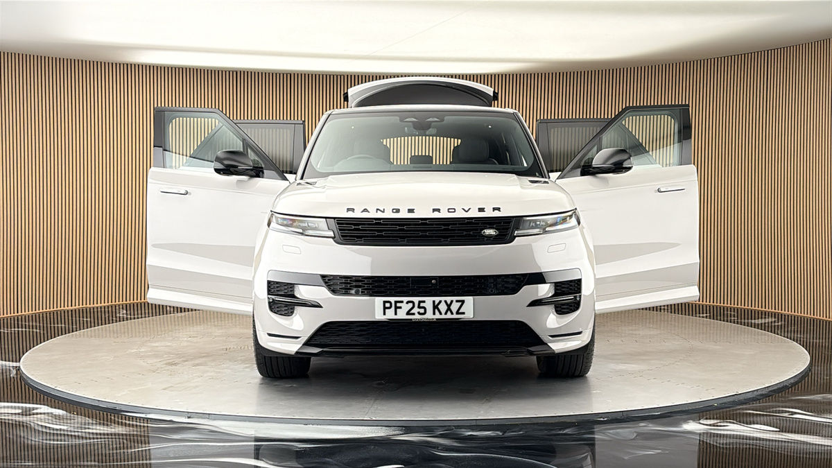 More views of Land Rover Range Rover Sport