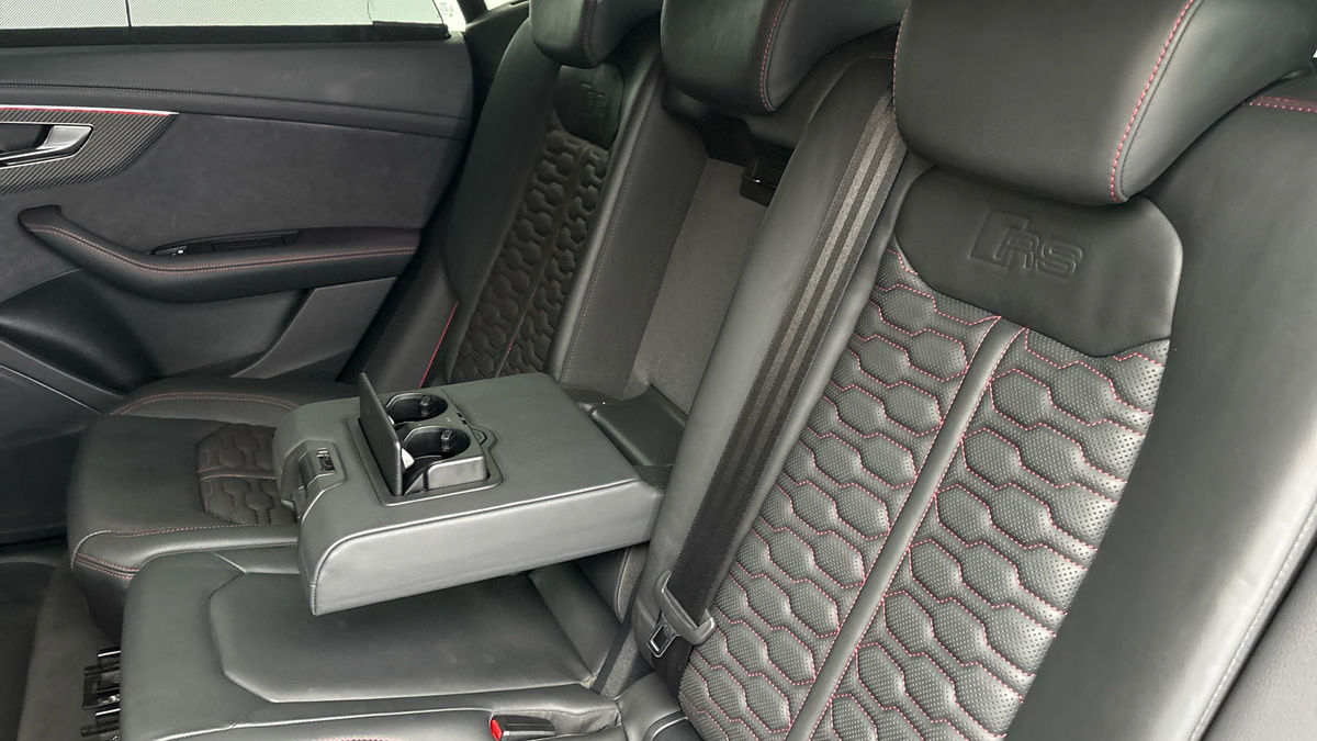 Audi RSQ8 Image 9