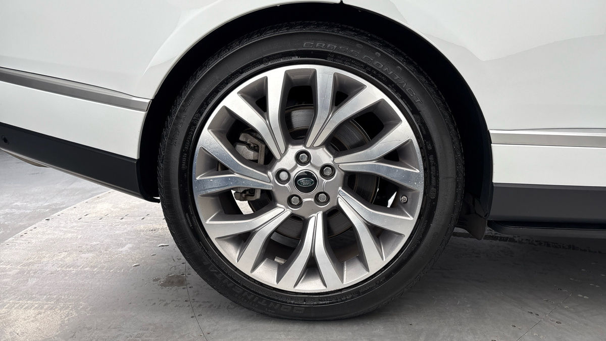 Land Rover Range Rover Image 10