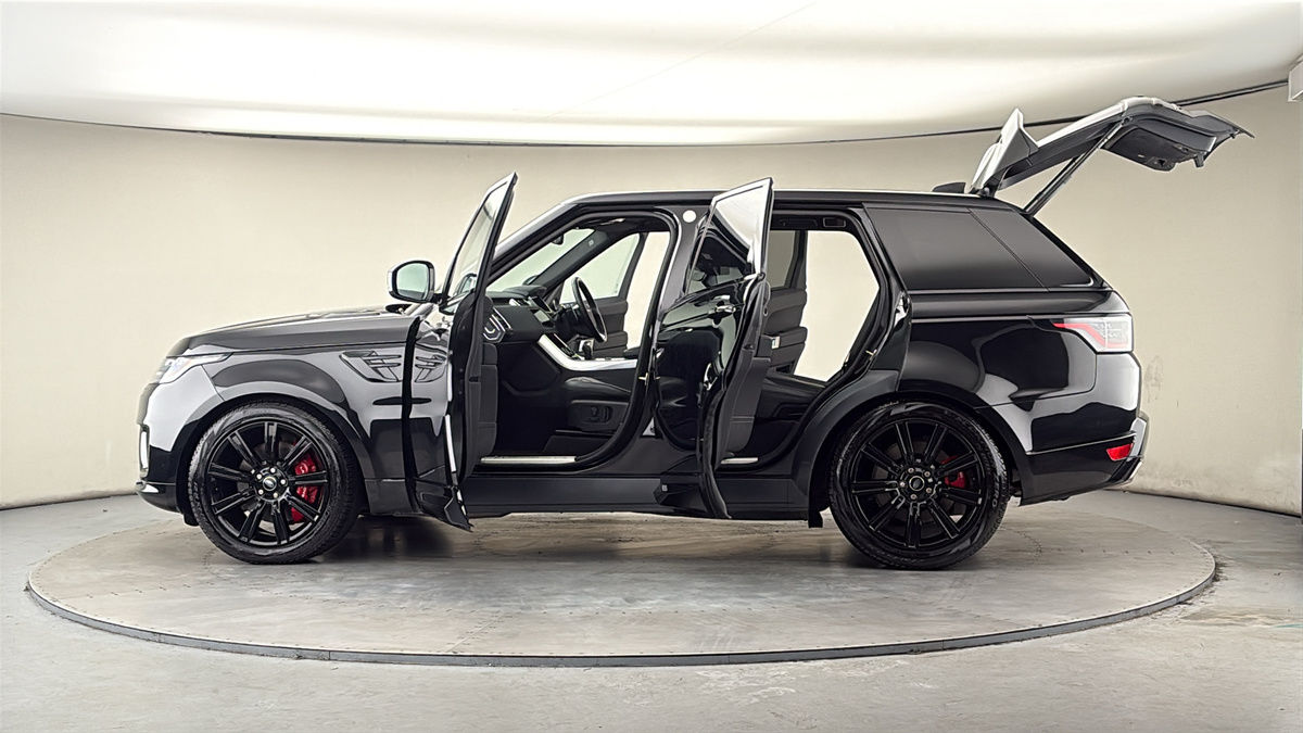 More views of Land Rover Range Rover Sport