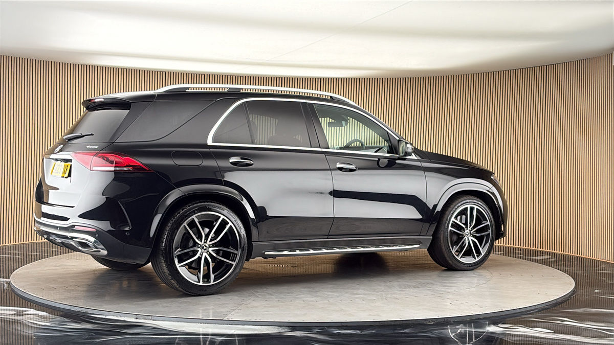 More views of Mercedes-Benz GLE