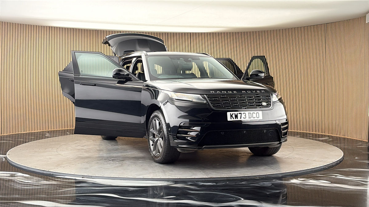 More views of Land Rover Range Rover Velar