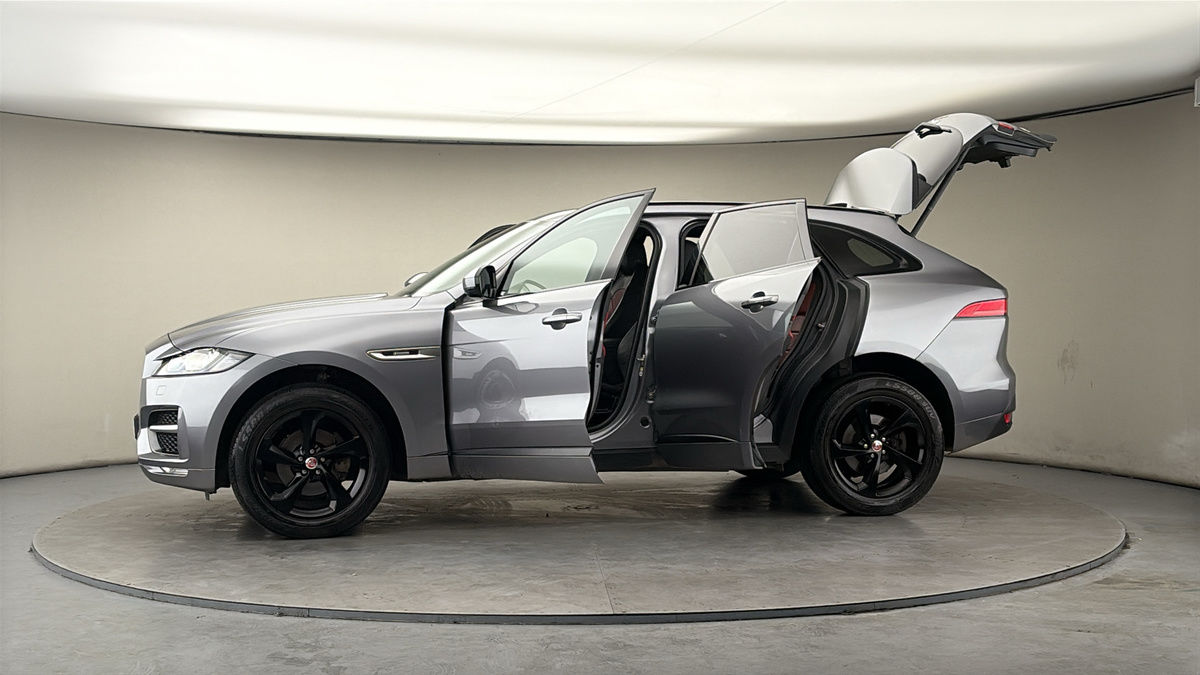More views of Jaguar F-PACE