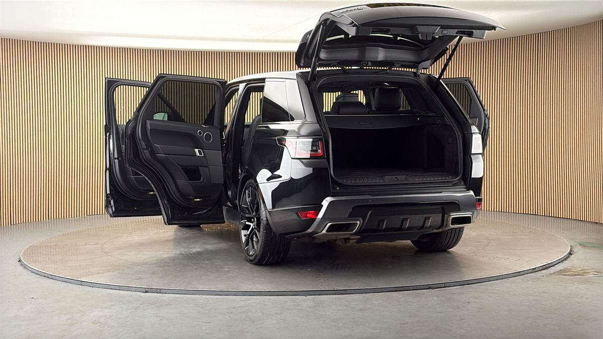 More views of Land Rover Range Rover Sport