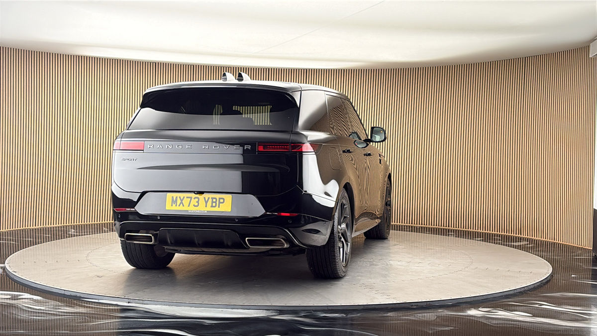 More views of Land Rover Range Rover Sport