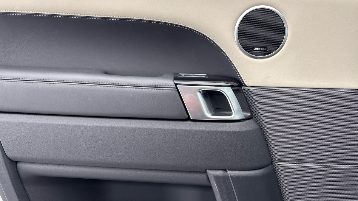 Land Rover Range Rover Sport Image 19