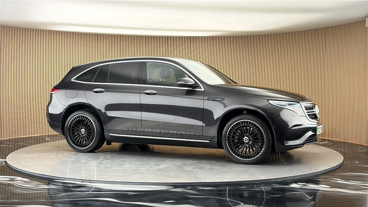 More views of Mercedes-Benz EQC