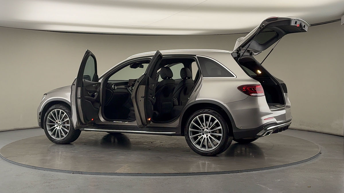 More views of Mercedes-Benz GLC