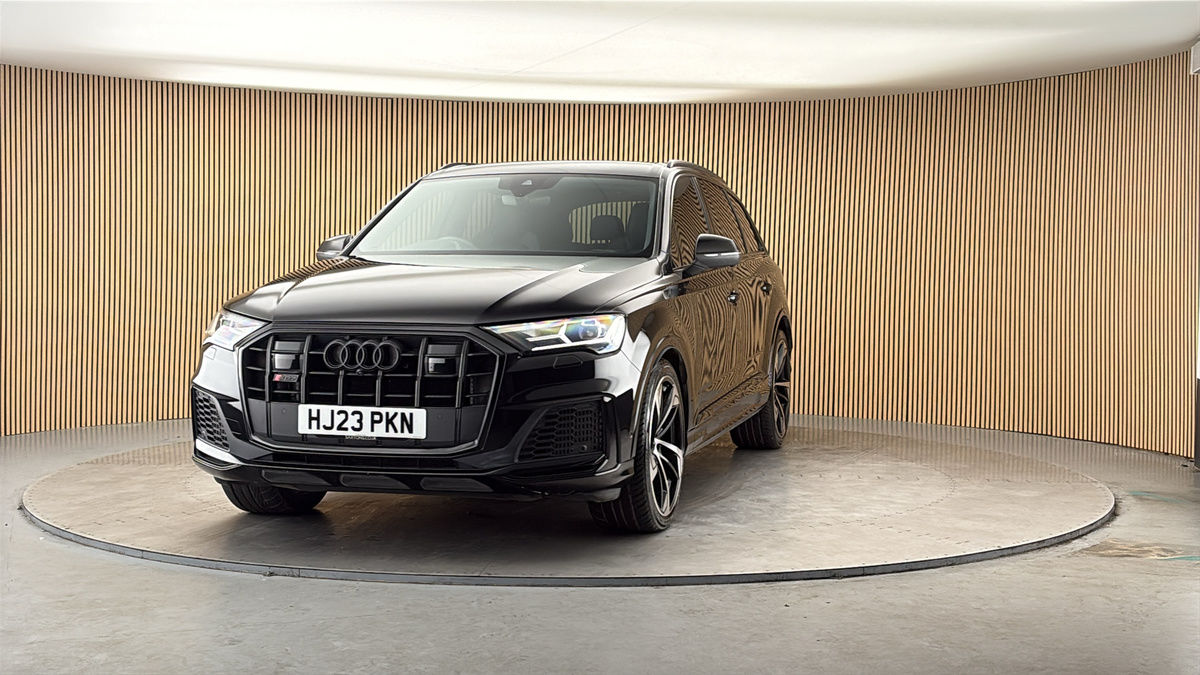 More views of Audi SQ7