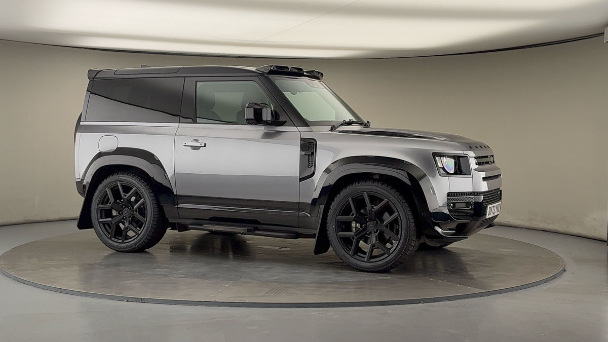 More views of Land Rover Defender 90