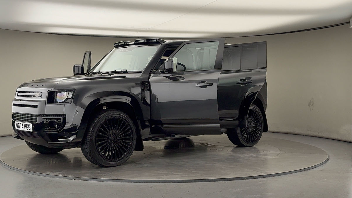 Land Rover Defender 110 Urban Image 22