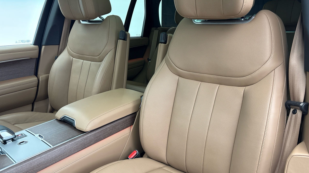 Land Rover Range Rover Image 7