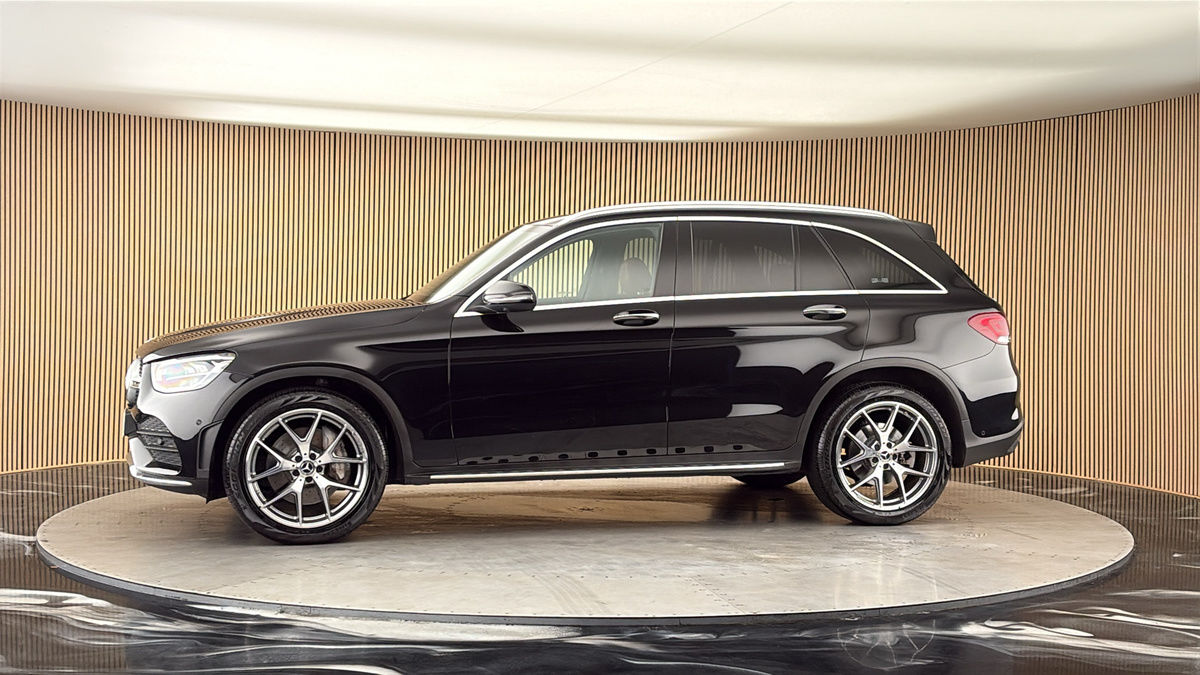 More views of Mercedes-Benz GLC