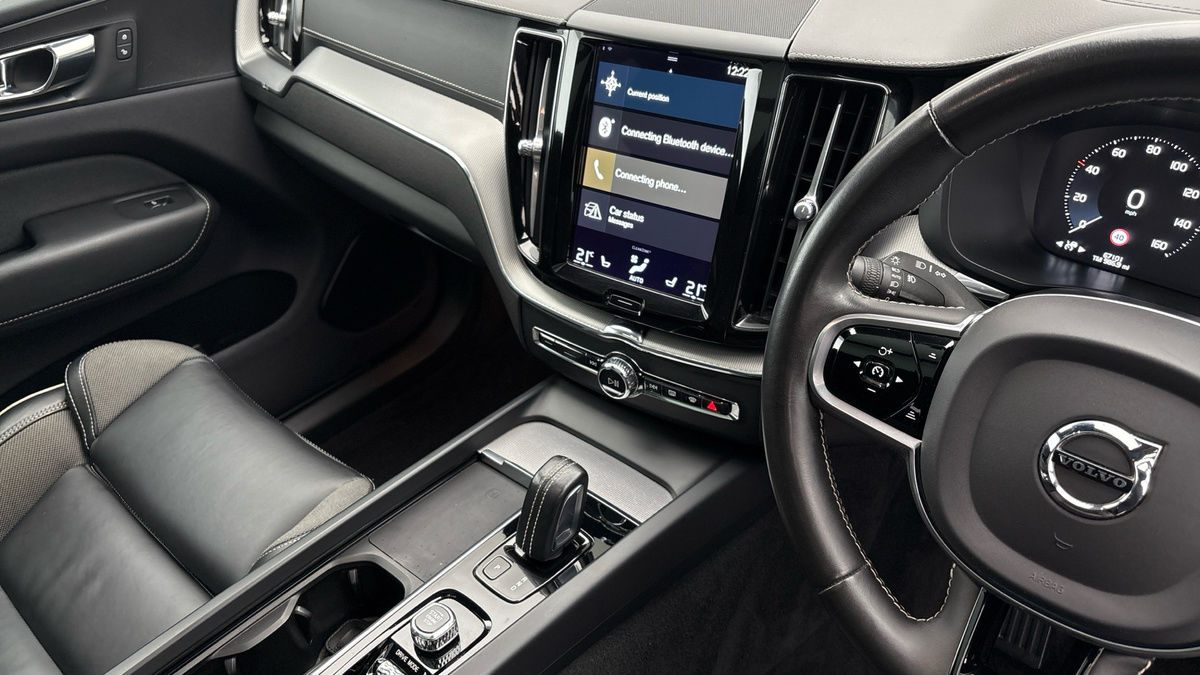 Volvo XC60 Image 18