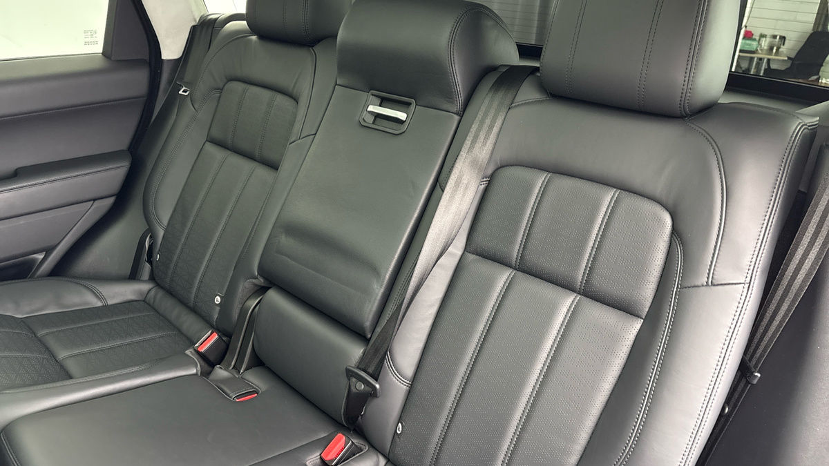 Land Rover Range Rover Sport Image 8