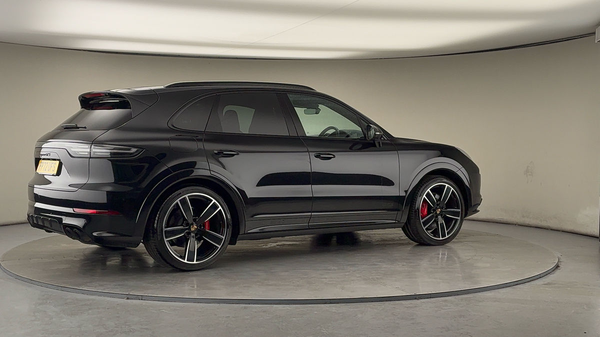 More views of Porsche Cayenne