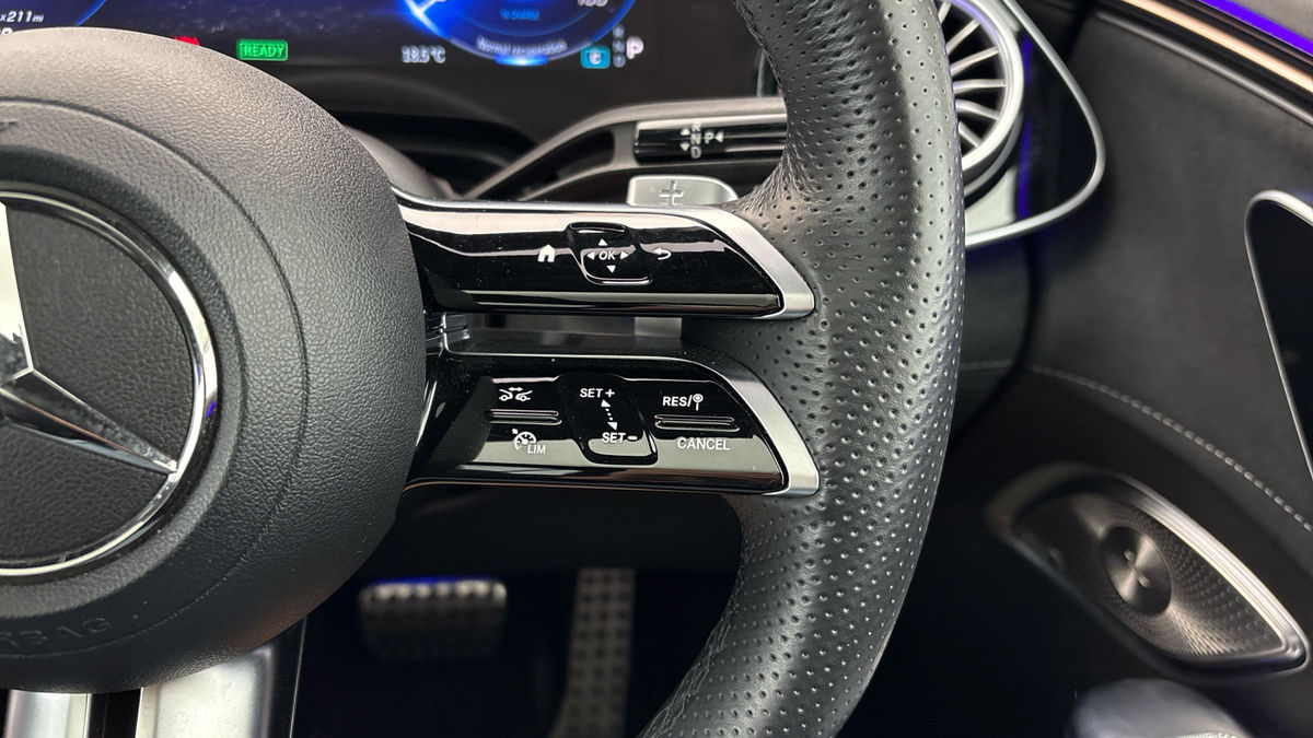 Mercedes-Benz EQE Image 15