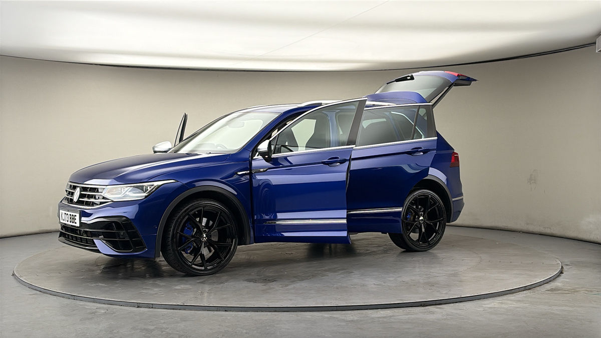 More views of Volkswagen Tiguan