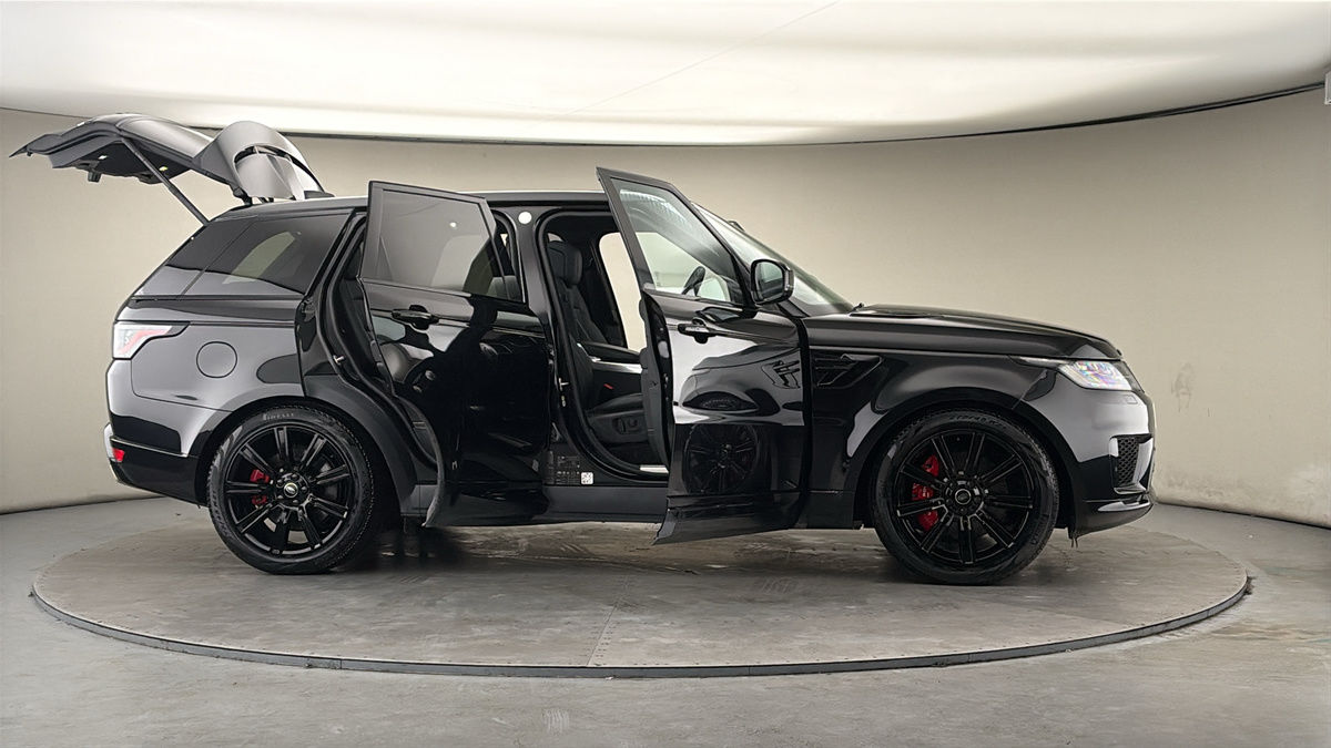 More views of Land Rover Range Rover Sport