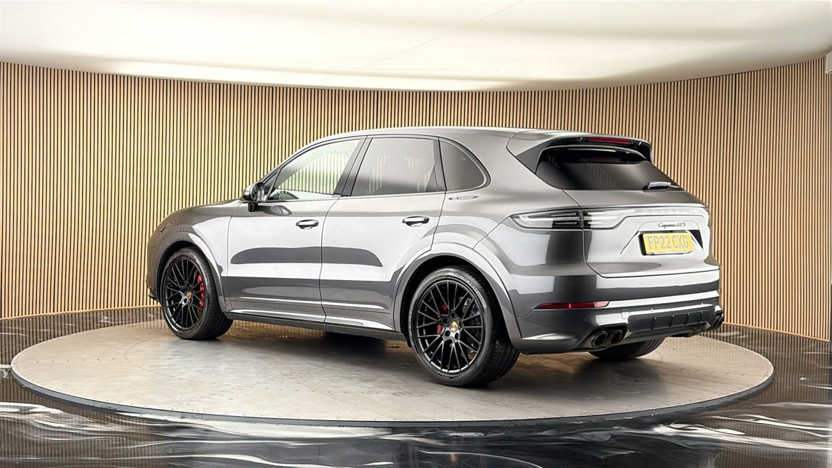 More views of Porsche Cayenne