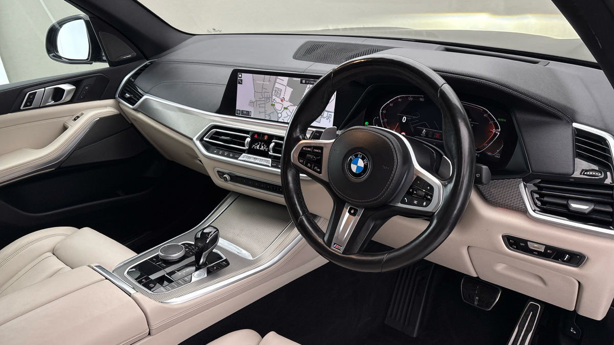 BMW X5 Image 5