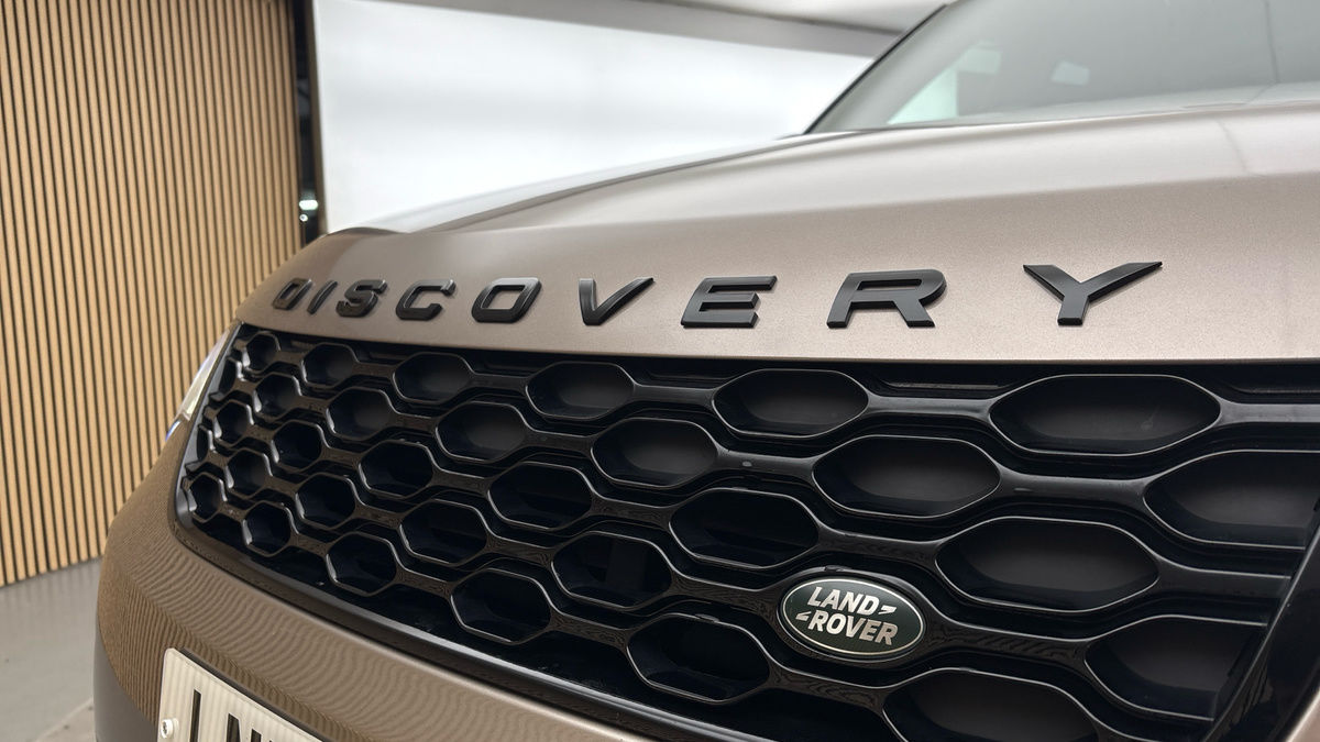 Land Rover Discovery Image 24