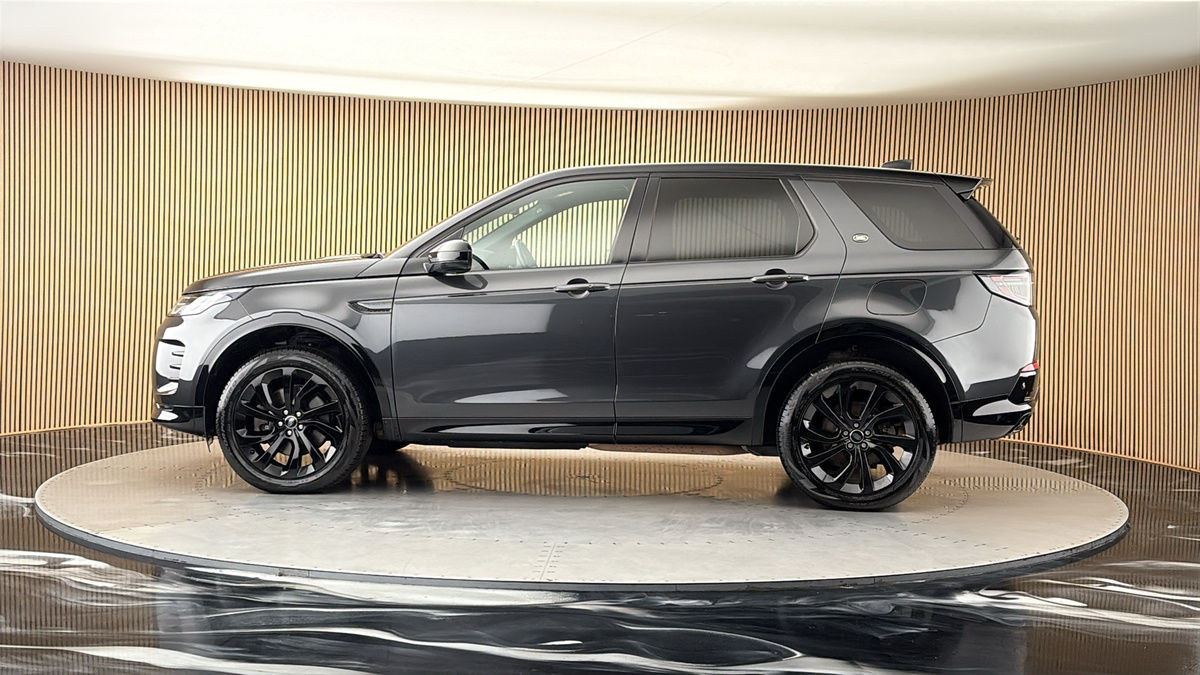 More views of Land Rover Discovery Sport