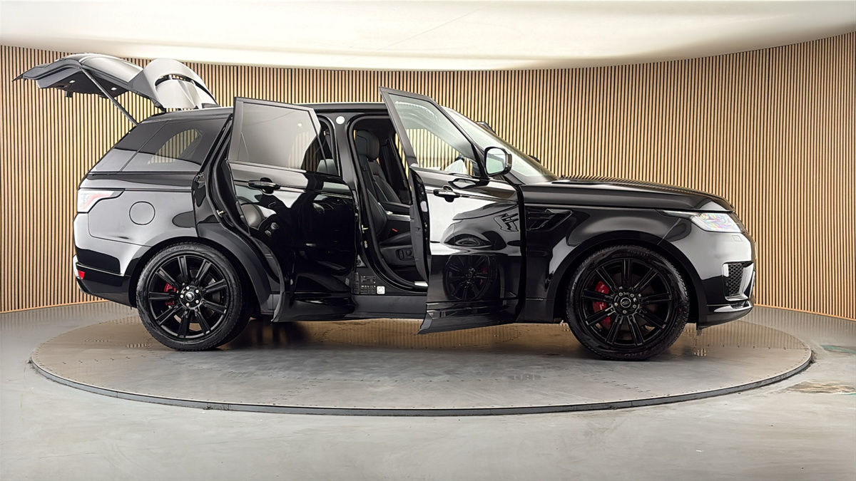 More views of Land Rover Range Rover Sport