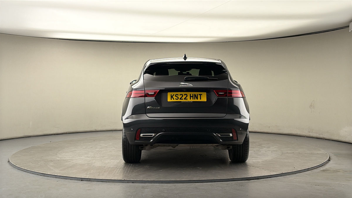 Jaguar E-PACE Image 4
