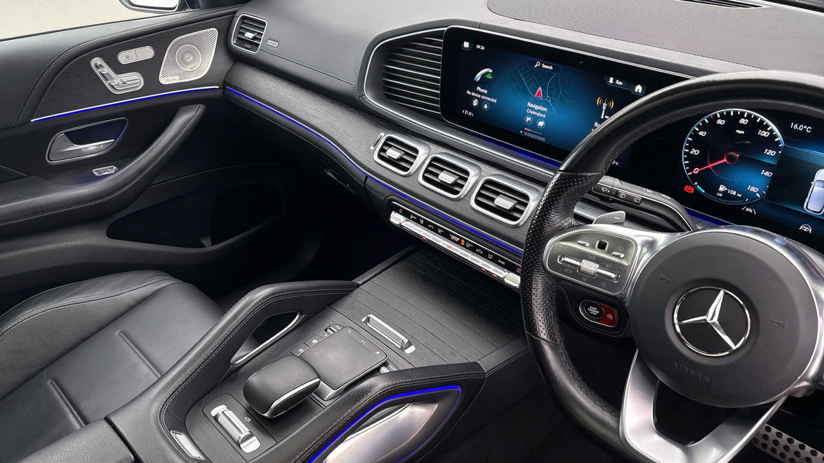 Mercedes-Benz GLE Image 18