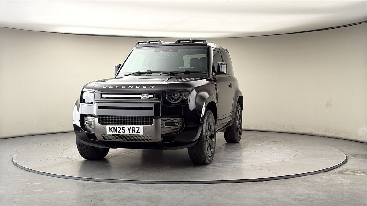 More views of Land Rover Defender 90
